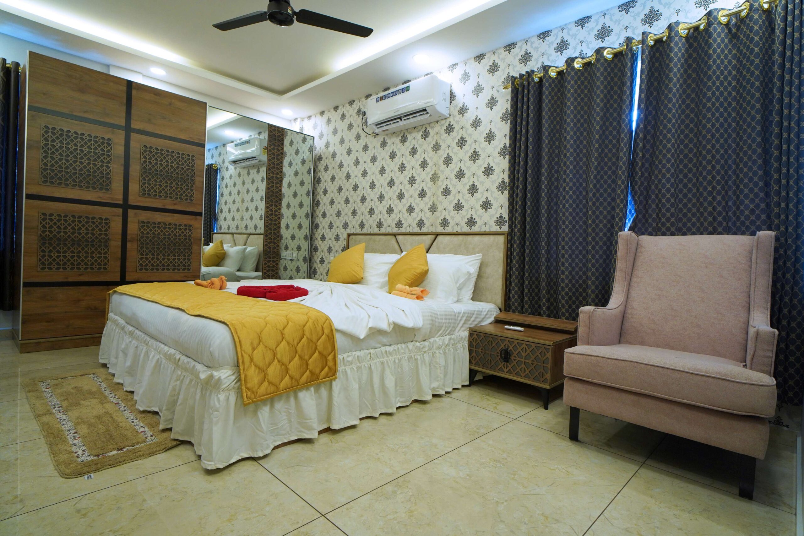 BEDROOM 3